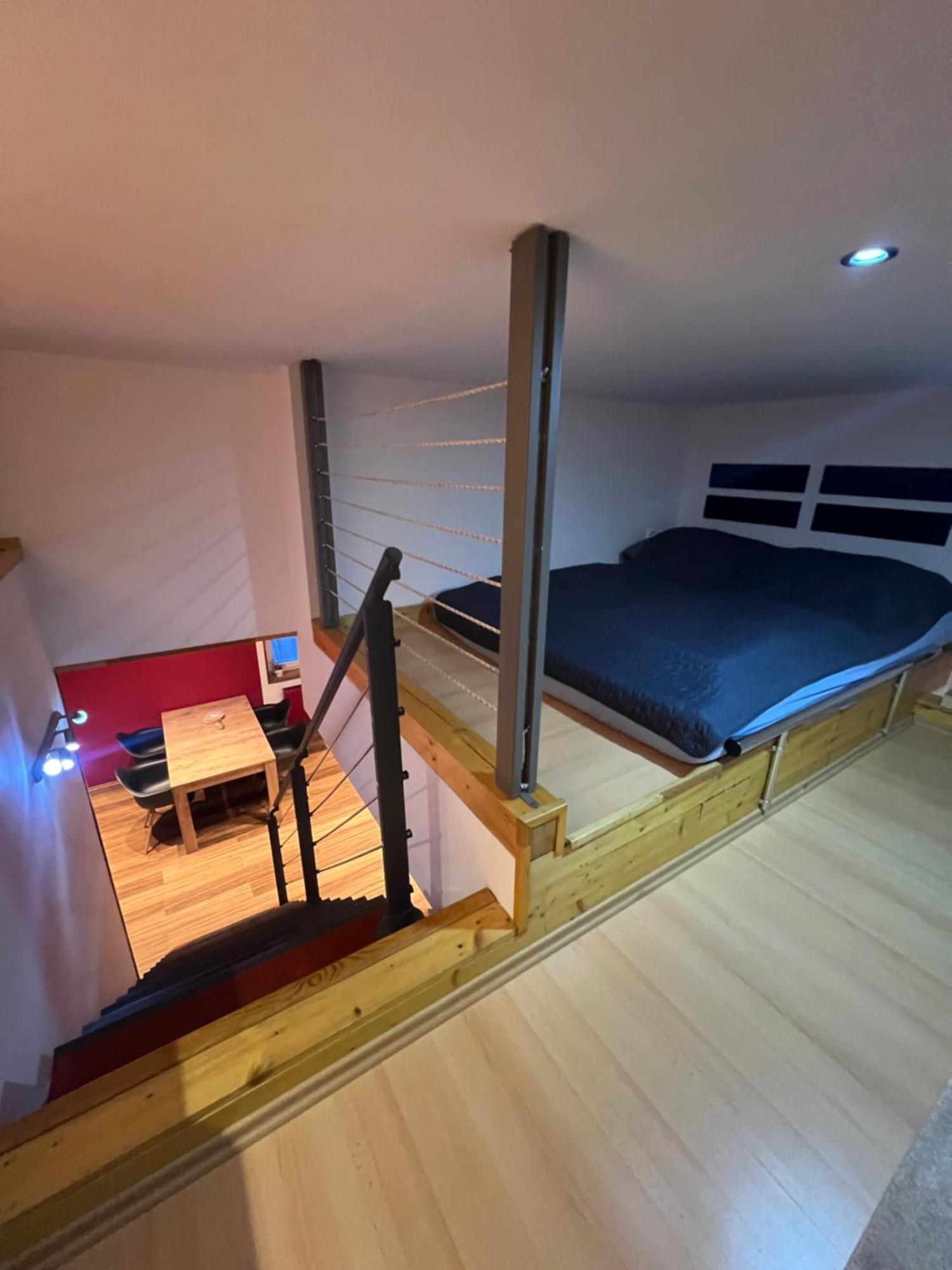 Appartement Luxusni Mezonet V Centru à Liberec Extérieur photo